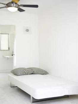 Art Deco Ocean Walk Apartments Miami Beach Bagian luar foto